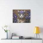 Tableau Chat Couronne de Fleurs Violettes