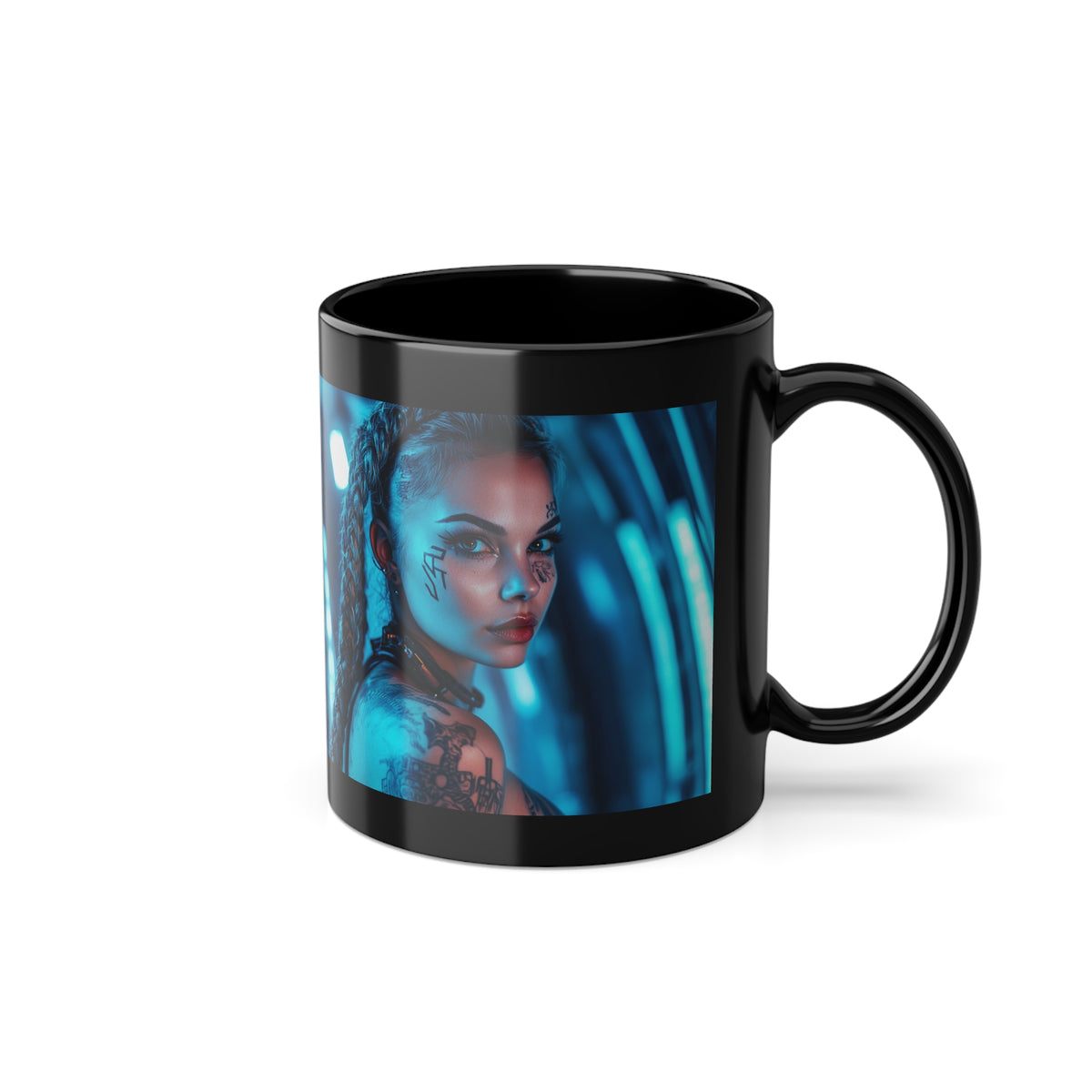 Mug Noir Cyberpunk Brune Tatouée